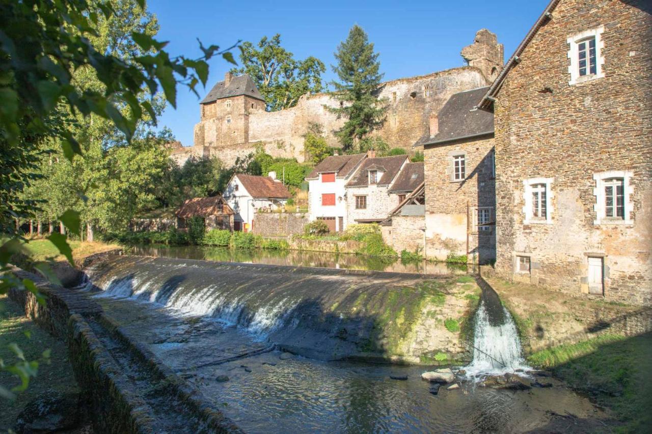 Villa Au Bord De La Rivier Segur-le-Chateau Zewnętrze zdjęcie