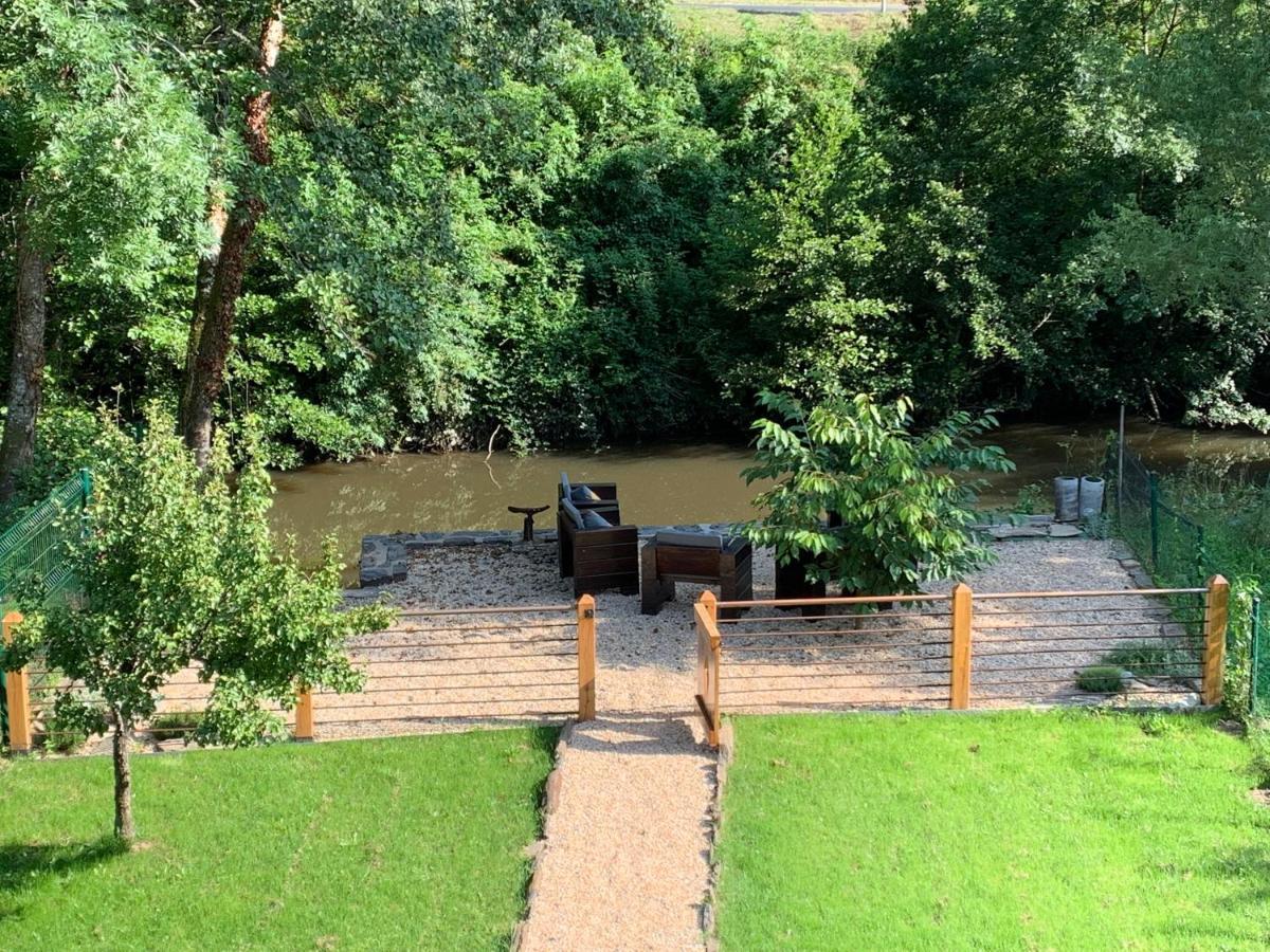 Villa Au Bord De La Rivier Segur-le-Chateau Zewnętrze zdjęcie
